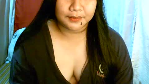 Snapshot of pinayjona chatting on March 10, 2025, 11:10 am pinayjona online show from March 10, 2025, 11:10 am