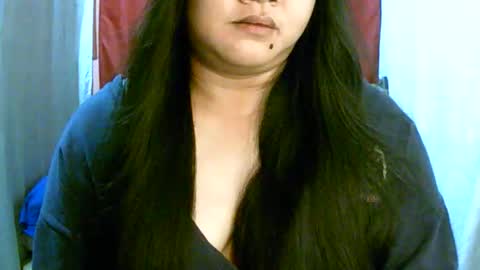 Snapshot of pinayjona chatting on November 23, 2025, 11:43 am pinayjona online show from November 23, 2025, 11:43 am