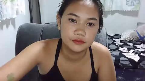 Snapshot of pinayligaya22 chatting on October 31, 2025, 11:55 am JOY online show from October 31, 2025, 11:55 am