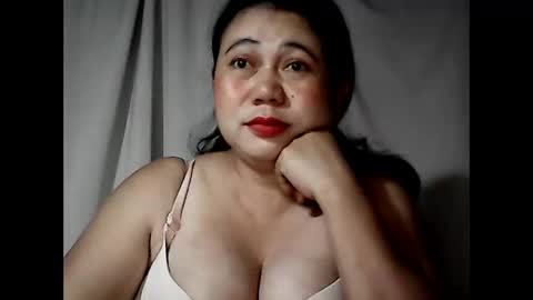 Snapshot of pinaymama12345 chatting on December 19, 2025, 10:28 pm pinaymama12345 online show from December 19, 2025, 10:28 pm