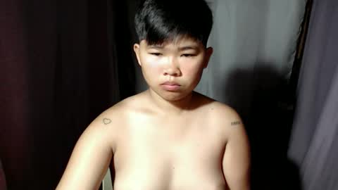 Snapshot of pinayprincesslyn chatting on November 12, 2025, 9:25 pm Lyn the Lesbian online show from November 12, 2025, 9:25 pm