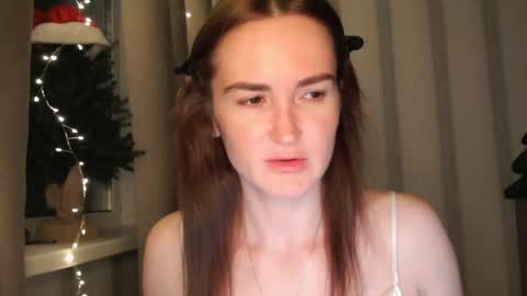       online show from December 22, 2025, 6:27 pm