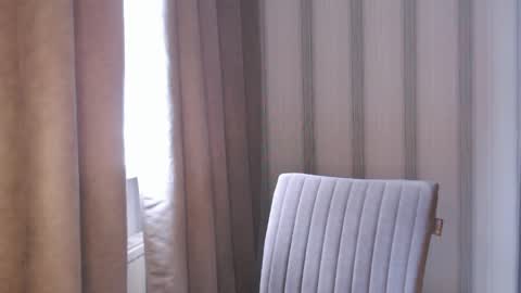       online show from April 28, 2026, 6:51 am