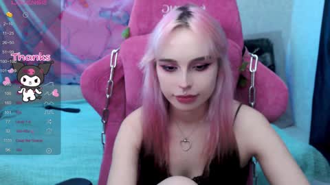 Snapshot of pineapple_dope chatting on December 15, 2024, 8:15 pm Nancy online show from December 15, 2024, 8:15 pm