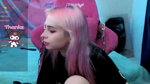 Snapshot of pineapple_dope chatting on December 15, 2024, 11:20 pm Nancy online show from December 15, 2024, 11:20 pm