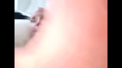 pineapplemarco online show from April 22, 2026, 4:52 pm