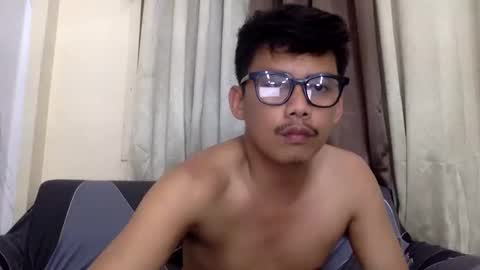 Snapshot of pingkoy0517 chatting on May 6, 2026, 11:48 am pingkoy0517 online show from May 6, 2026, 11:48 am