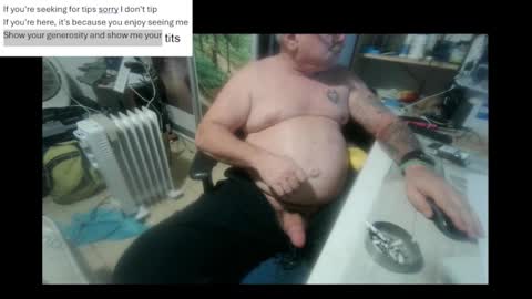 pini_z online show from January 24, 2025, 10:51 pm