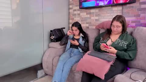 pink_as online show from July 2, 2026, 8:15 pm