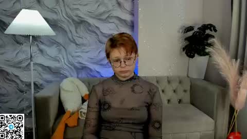 Snapshot of pink_freya chatting on August 9, 2026, 11:15 am Pink Freya online show from August 9, 2026, 11:15 am