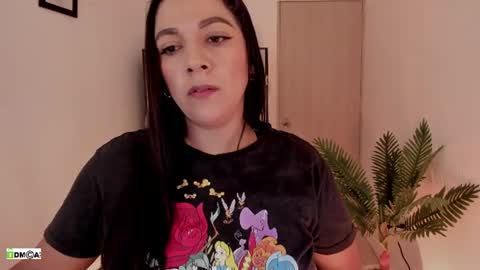 Snapshot of pink_kitten_ chatting on July 3, 2026, 12:00 pm Eli online show from July 3, 2026, 12:00 pm