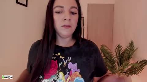 Snapshot of pink_kitten_ chatting on July 12, 2026, 11:12 am Eli online show from July 12, 2026, 11:12 am