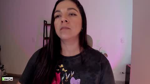 Snapshot of pink_kitten_ chatting on July 25, 2026, 2:58 pm Eli online show from July 25, 2026, 2:58 pm