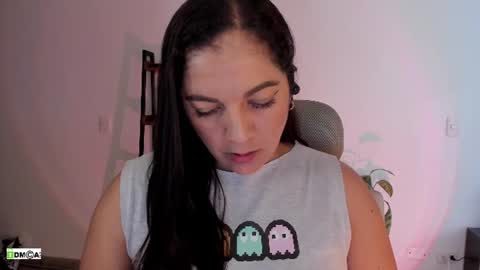 Snapshot of pink_kitten_ chatting on July 28, 2026, 3:08 pm Eli online show from July 28, 2026, 3:08 pm