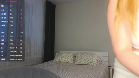   online show from December 11, 2024, 2:30 am