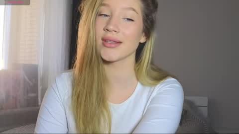   online show from December 25, 2024, 3:40 am