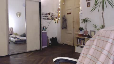 Snapshot of pink_soup chatting on April 4, 2026, 8:06 pm Sony online show from April 4, 2026, 8:06 pm