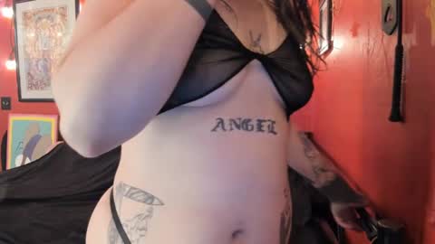 Snapshot of pinkandheated chatting on January 28, 2025, 8:57 am Virginity smiles online show from January 28, 2025, 8:57 am