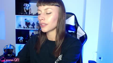 Snapshot of pinkcatlive chatting on February 3, 2025, 2:36 am Emily online show from February 3, 2025, 2:36 am