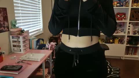 pinkcheetodomain online show from October 3, 2025, 3:20 pm