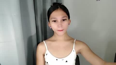 Snapshot of pinkdollbaby_ chatting on June 30, 2026, 4:35 am pinkdollbaby_ online show from June 30, 2026, 4:35 am