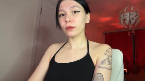 pinkdollylovv online show from February 1, 2025, 10:23 pm