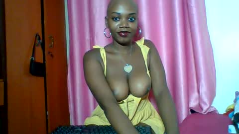 Snapshot of pinkdomina01 chatting on June 13, 2026, 9:46 pm pinkdomina01 online show from June 13, 2026, 9:46 pm