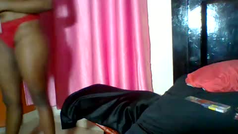 Snapshot of pinkdomina01 chatting on July 13, 2026, 6:33 pm pinkdomina01 online show from July 13, 2026, 6:33 pm