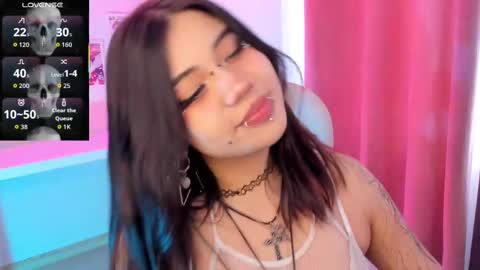 PINKK online show from September 25, 2025, 1:59 pm