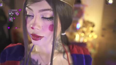 Snapshot of pinkloly69 chatting on November 5, 2025, 11:10 am LUISA online show from November 5, 2025, 11:10 am