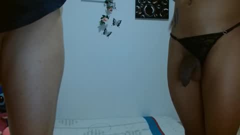 Snapshot of pinkluna0 chatting on November 7, 2025, 11:05 pm pinkluna0 online show from November 7, 2025, 11:05 pm