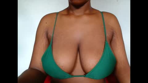 pinkxsugar online show from March 9, 2026, 8:40 am