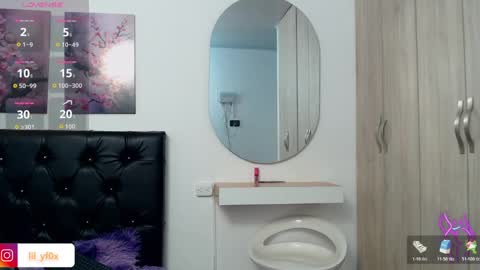 Snapshot of pinky_f00x chatting on November 12, 2025, 8:08 pm pinky_f00x online show from November 12, 2025, 8:08 pm