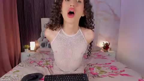 Peachy online show from June 19, 2026, 4:06 am