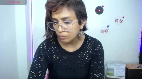 VIOLETA LOPEZ online show from June 21, 2026, 12:57 am