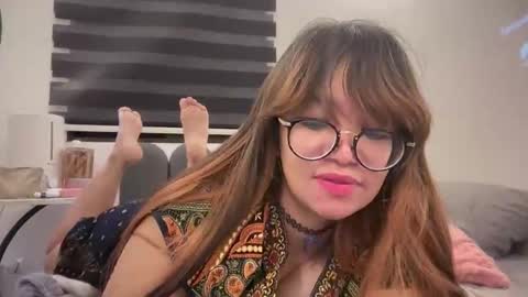 Rose online show from May 27, 2026, 4:31 am