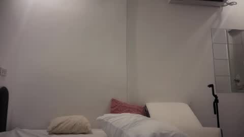 Rose online show from June 10, 2026, 11:46 pm