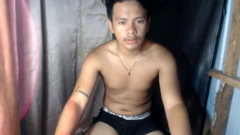 Snapshot of pinoy_sweetieboy69 chatting on July 20, 2026, 12:18 pm pinoy_sweetieboy69 online show from July 20, 2026, 12:18 pm