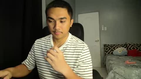 Adrianne online show from October 17, 2025, 11:35 am