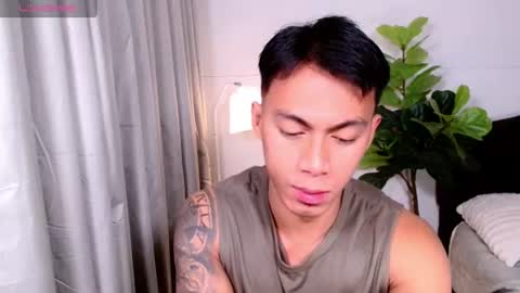 Snapshot of pinoymilker chatting on July 19, 2026, 4:22 pm ethan online show from July 19, 2026, 4:22 pm