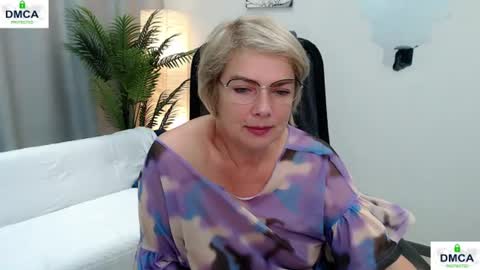 Snapshot of pion_s chatting on June 25, 2026, 3:50 am Bella online show from June 25, 2026, 3:50 am