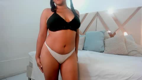 Snapshot of pirlywild chatting on May 3, 2026, 7:31 pm Pirly online show from May 3, 2026, 7:31 pm