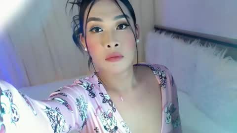 Snapshot of piroulita chatting on September 13, 2025, 10:48 am Ari online show from September 13, 2025, 10:48 am