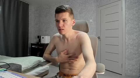 Snapshot of pirremeow chatting on March 14, 2026, 5:13 am Pierre online show from March 14, 2026, 5:13 am