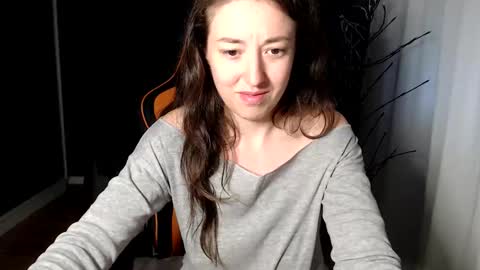 piscesgirl06 online show from October 8, 2025, 5:49 am