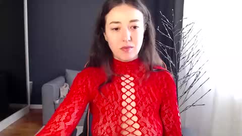 piscesgirl06 online show from February 26, 2026, 5:39 am