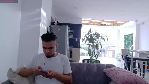 Snapshot of pittandlunaa69 chatting on June 7, 2026, 12:09 pm PittAndLunaa69 online show from June 7, 2026, 12:09 pm