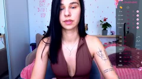 Molly online show from May 4, 2026, 7:04 am
