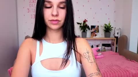 Snapshot of pixie_molly chatting on June 11, 2026, 7:39 am Molly online show from June 11, 2026, 7:39 am