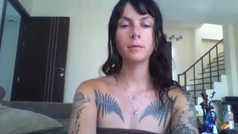 pixiecatfairy online show from March 8, 2026, 8:18 am